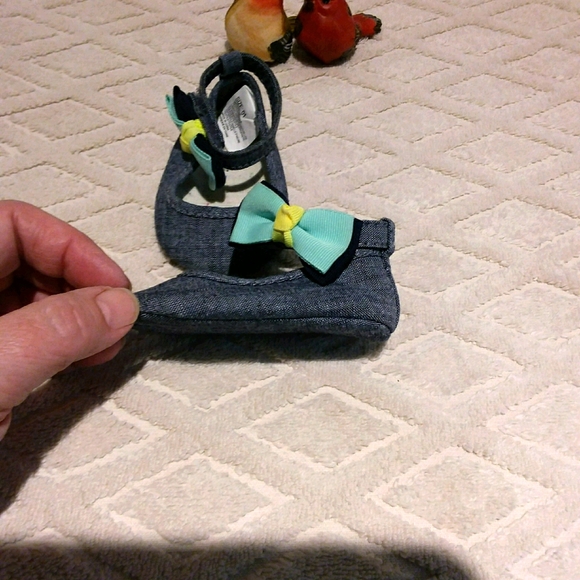 ⬇️ Gymboree chambray shoe with ankle strap - Picture 2 of 6